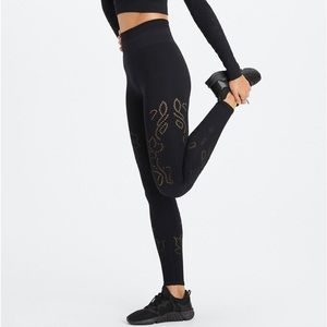 High-Waisted Lace Seamless Legging